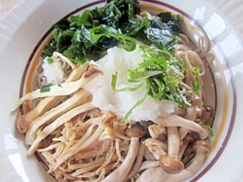 ヘルシーに～きのこと大根おろしのぶっかけ蕎麦